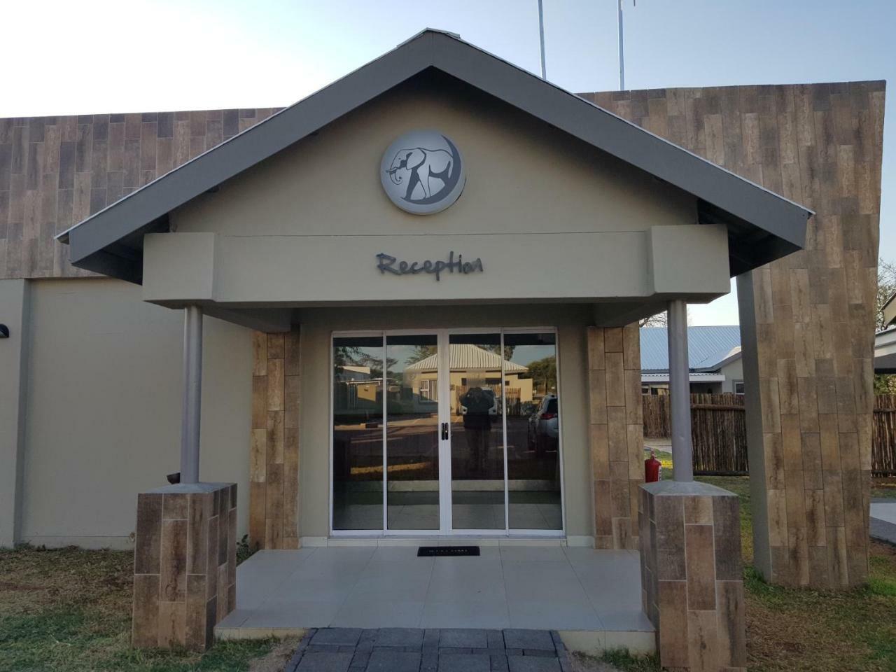 Tlou Safari Lodge Kasane Exterior photo